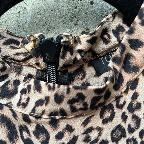 TOPSHOP Leopard Print Ruffle Mini Dress, Size 4 - Picture 8 of 8